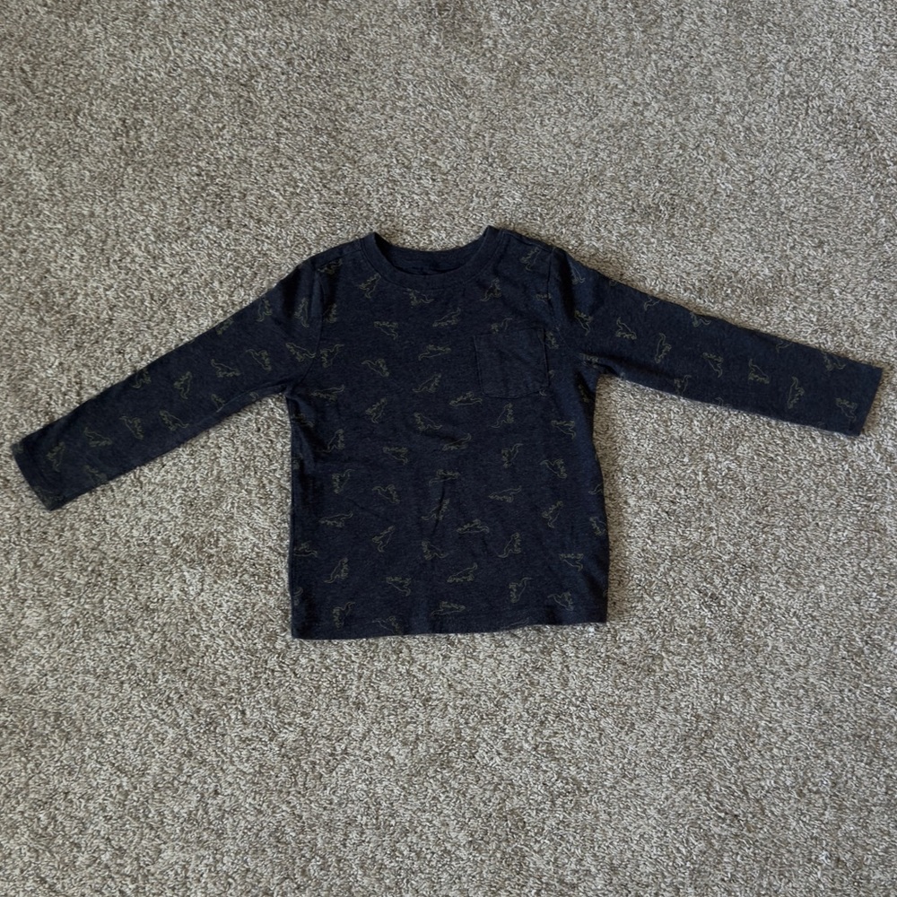 Old Navy Toddler Boy gray Long Sleeve dinosaur tshirt shirt tee Size 4T